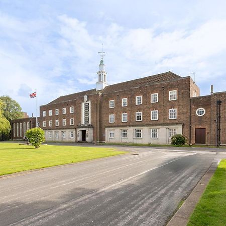 The Derby Conference Centre - Shared Accomodation Luaran gambar